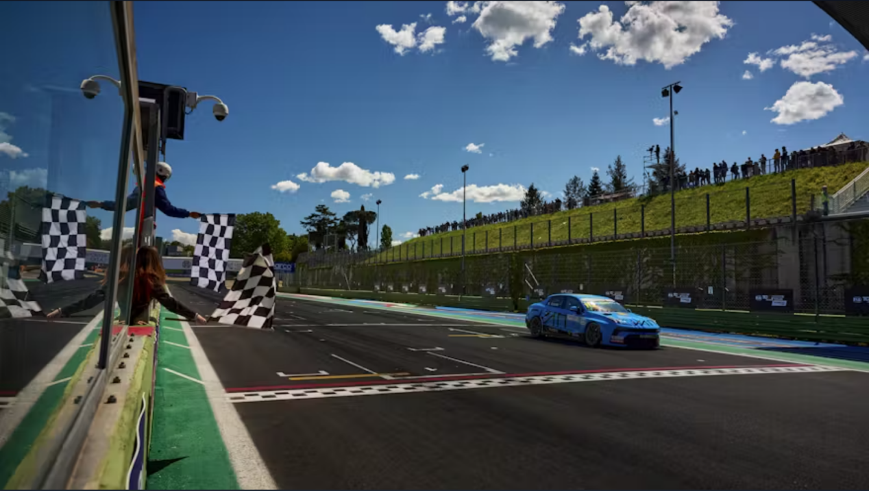 Lynk & Co's TCR Racing Culture Shines at the 2024 Beijing International ...